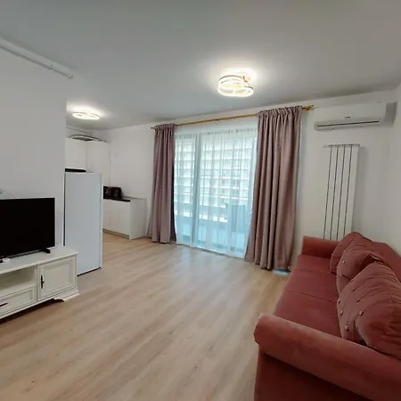 Mamaia Nord Pink Pearl By The Sea *