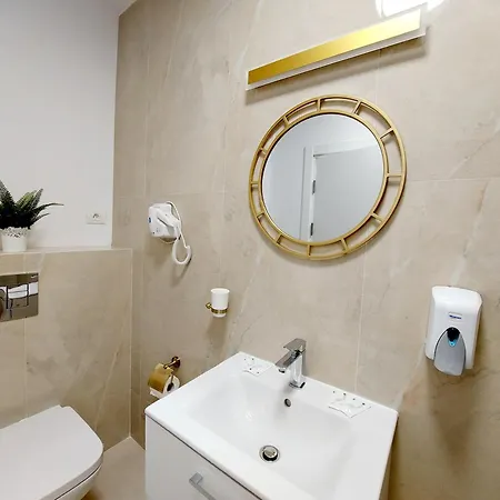 Mamaia Nord Pink Pearl By The Sea Năvodari