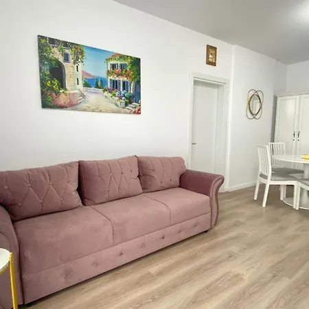 Mamaia Nord Pink Pearl By The Sea Appartement Năvodari