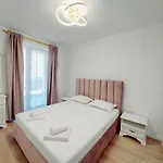 Mamaia Nord Pink Pearl By The Sea * Navodari