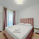 Mamaia Nord Pink Pearl By The Sea * Navodari