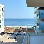 Apartment Mamaia Nord Pink Pearl By The Sea *