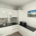 Apartment Mamaia Nord Pink Pearl By The Sea
