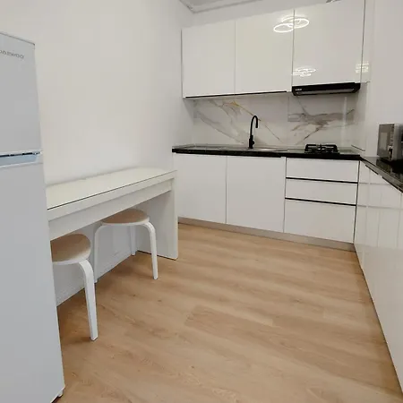 Mamaia Nord Pink Pearl By The Sea