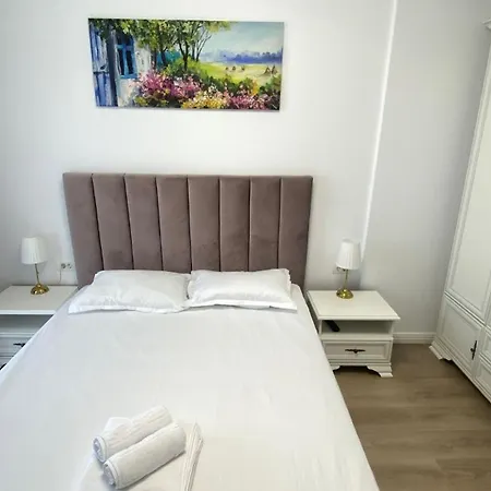Mamaia Nord Pink Pearl By The Sea Apartment Navodari
